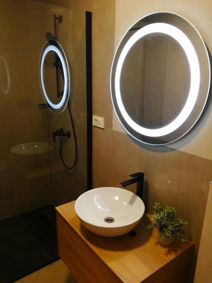 Apartments Dalmatian Stone House Turanj Exterior foto